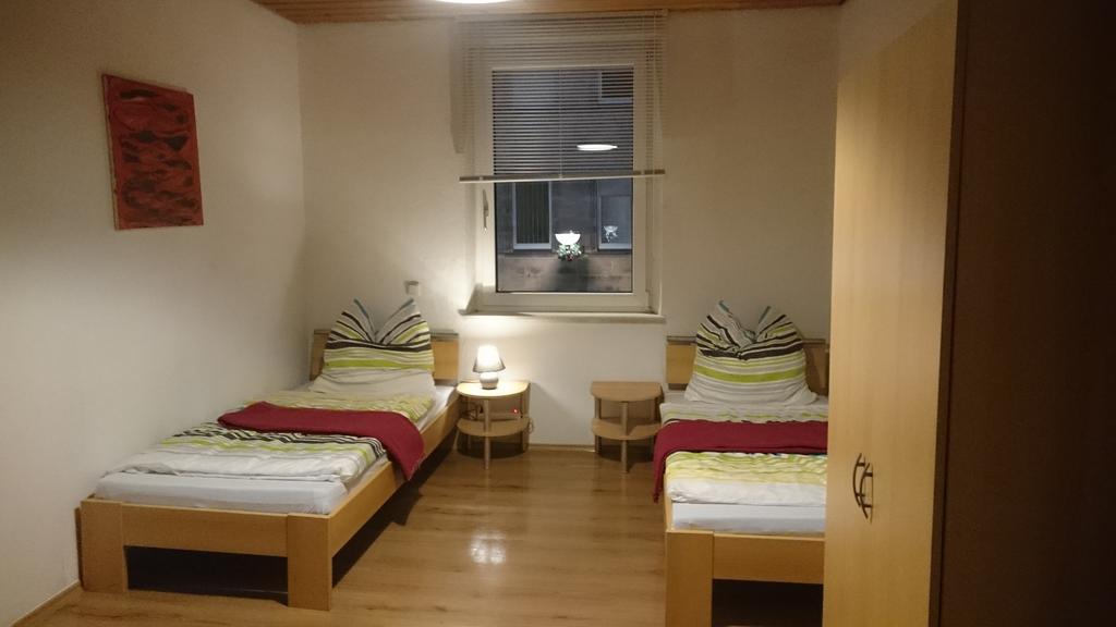Privatzimmer Furth Zentrum Exteriér fotografie