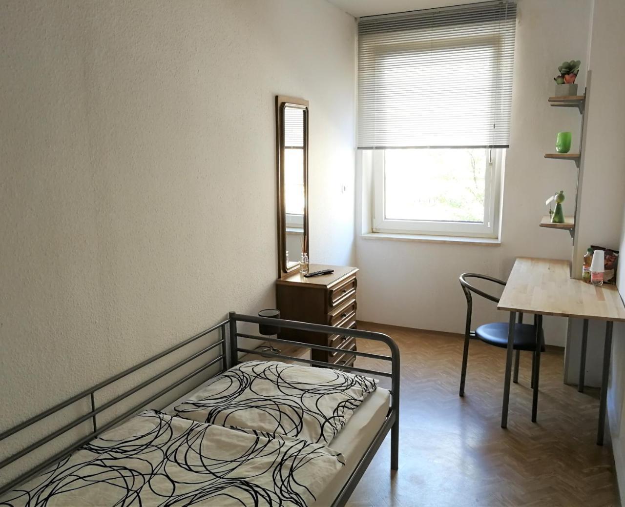 Privatzimmer Furth Zentrum Exteriér fotografie